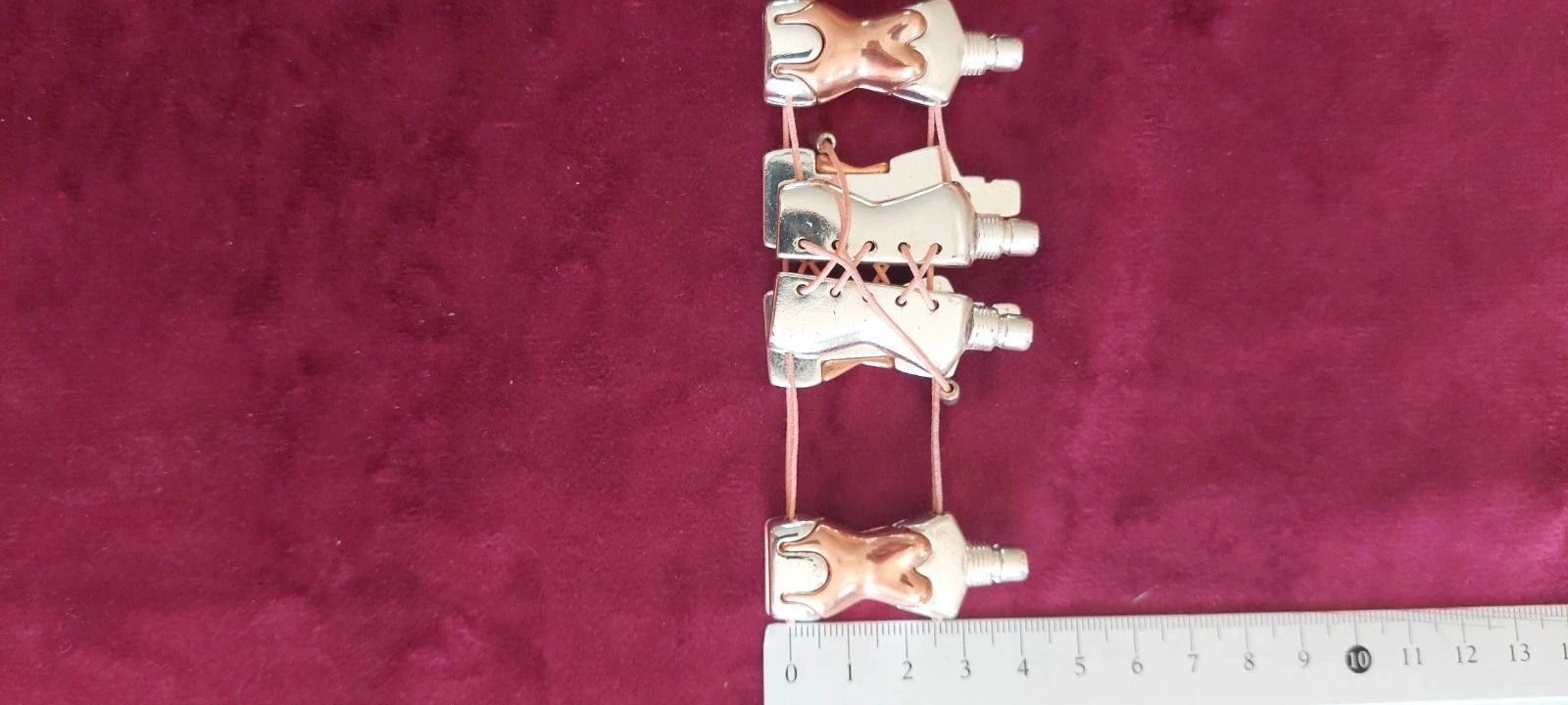 Bracelet Manchette Vintage Jean Paul Gaultier Parfums – Iconique Corset / Buste – photo 8